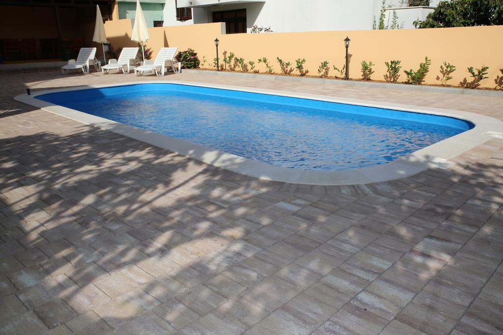 Apartmani Sprljan Vodice Kültér fotó