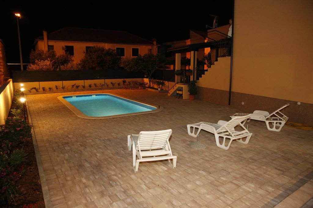 Apartmani Sprljan Vodice Kültér fotó
